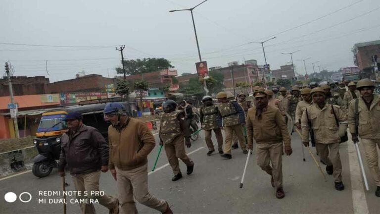 PoliceMarch_Rasara1