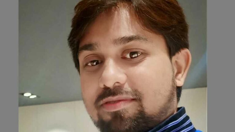 NoorUlHaque_Artist