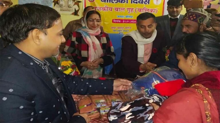 ShelterHome_Blankets