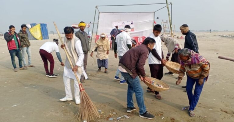 ganga river clean (2)