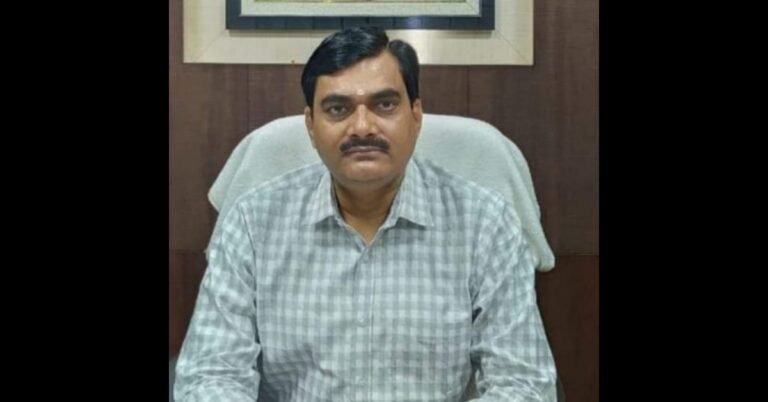 Inder Vikram Singh, 2010 batch IAS and District Magistrate, became the new District Magistrate of Ballia, working as Shahjahanpur