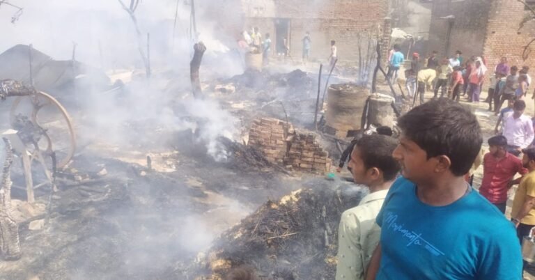 About a dozen huts were burnt to ashes in the fire caused by the spark of the stove while cooking