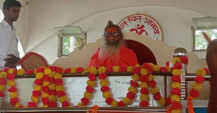 Guru festival begins at Advait Shivshakti Paramdhampeeth Duha with the departure of Kalash Yatra