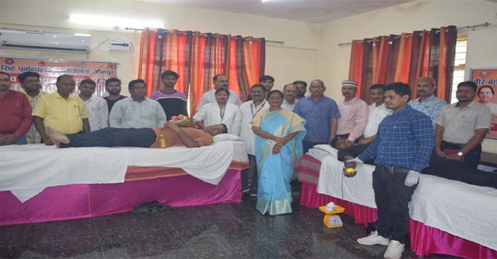Vice Chancellor honored blood donors on World Blood Donation Day