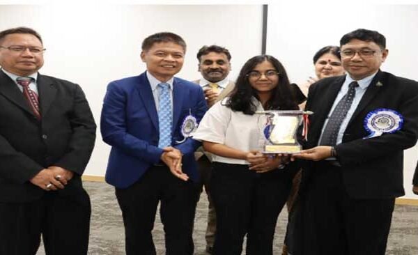 Ballia's Aanshika increased India's honor in international conference