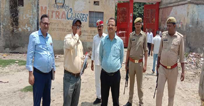 District Magistrate inspected the work of beautification of Ramlila Maidan