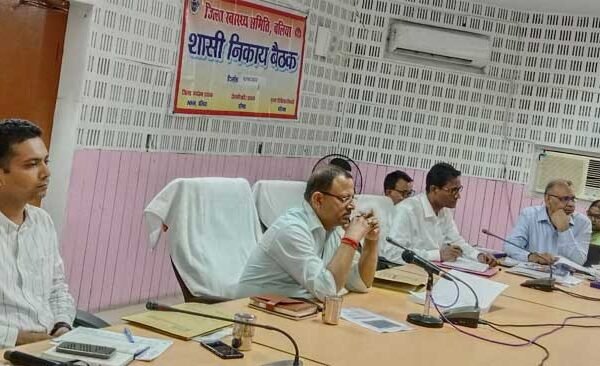 DM's displeasure over poor progress of development block Hanumanganj, Revati