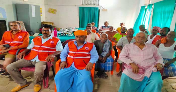 इंडियन रेड क्रॉस सोसाइटी ने बलिया में किया सर्पदंश सुरक्षा सप्ताह का आयोजन