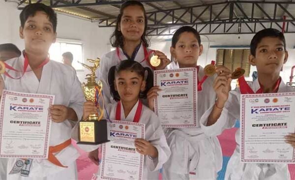 The Horizon School got 3rd position in the district with 8 gold 7 silver 21 bronze medals.