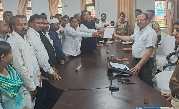 118 cases came on the occasion of Rasra Tehsil's complete solution day