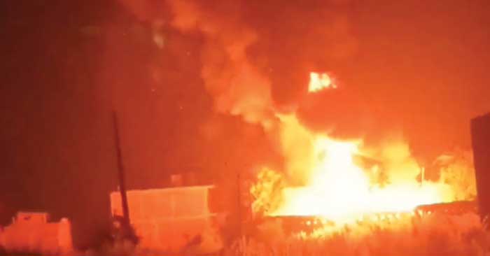 Fire breaks out in sack warehouse, loss worth lakhs