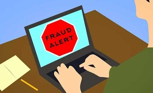 Thugs defrauded lakhs of rupees, case registered