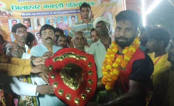 Haldi team becomes Kabaddi champion, wins shield by defeating Rampur Kodhara
