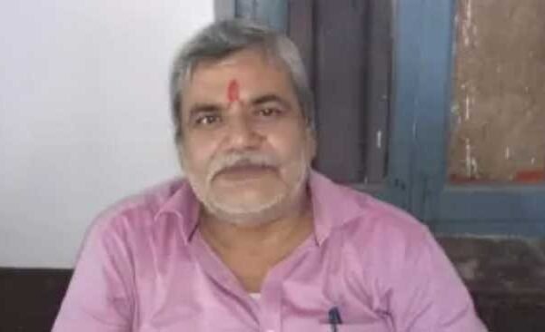 Principal of Inter College Dubey Chhapra dies of heart attack