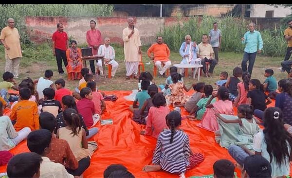 The festival of Rakshabandhan was celebrated with great pomp at the Bal Sanskar Kendra.
