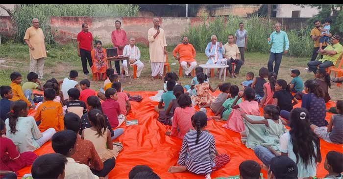 The festival of Rakshabandhan was celebrated with great pomp at the Bal Sanskar Kendra.