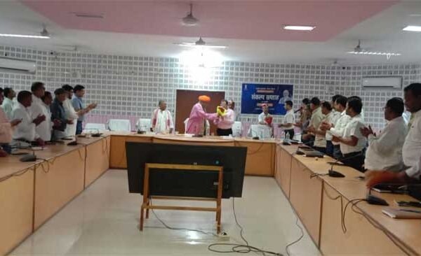 It is our responsibility to deliver the benefits of government run schemes to the eligible people: DM