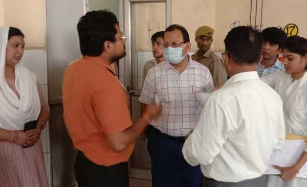 DM conducted surprise inspection of the district hospital, reprimanded CMS, gave strict instructions