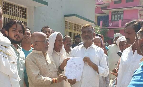 Farmers sent letter to DM through village head