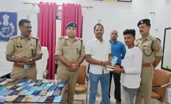 Surveillance team got big success, recovered 76 mobiles