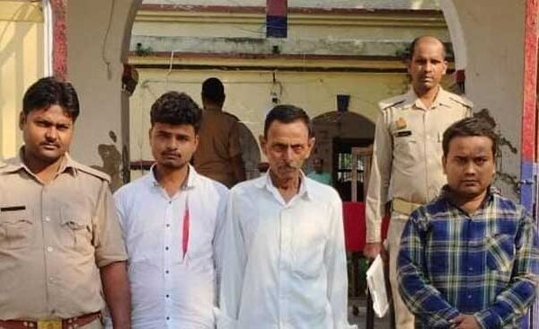 Drunkard climbed Ramlila stage, committee handed him over to police