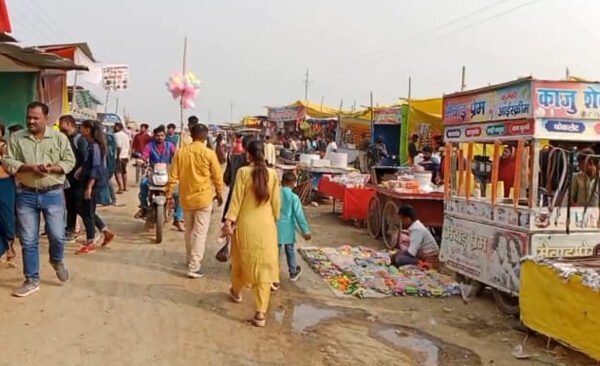 There was less crowd in the fair, shopkeepers were disappointed