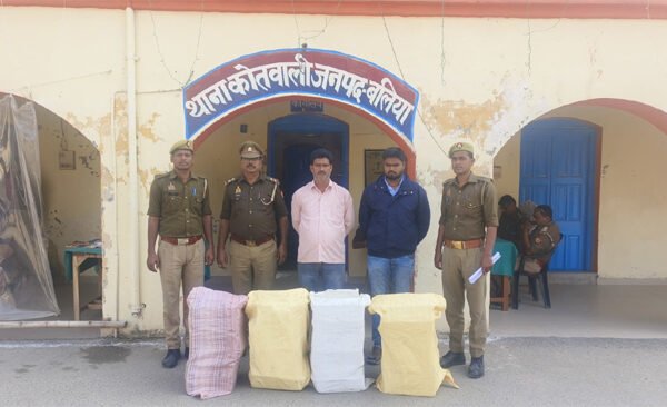 Driver and vehicle owner arrested in liquor smuggling