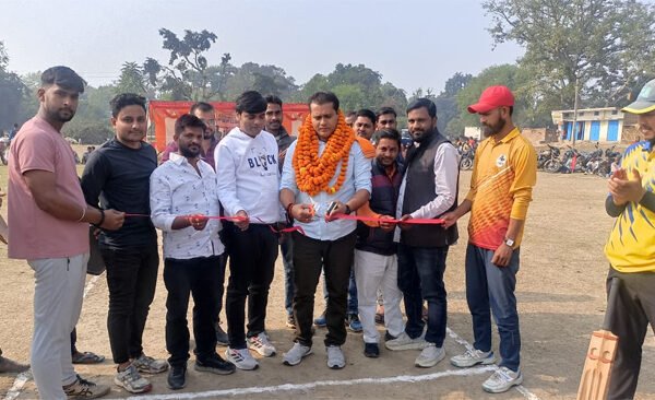The inaugural match of the First Open Prize Money Short Boundary Cricket Competition was played at Yogi Baba's ground.