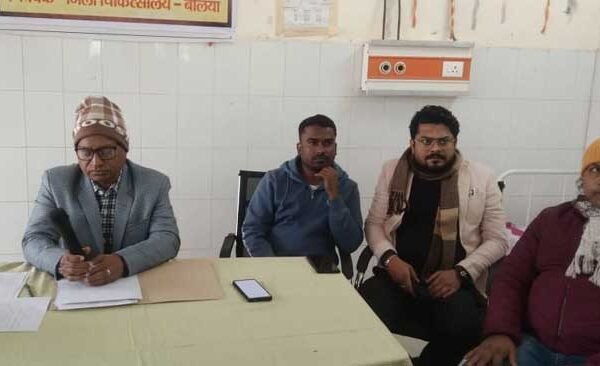 District Hospital Superintendent held a press conference regarding the services provided in the hospital.