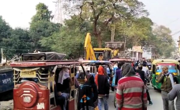 Illegal encroachment removed by municipality