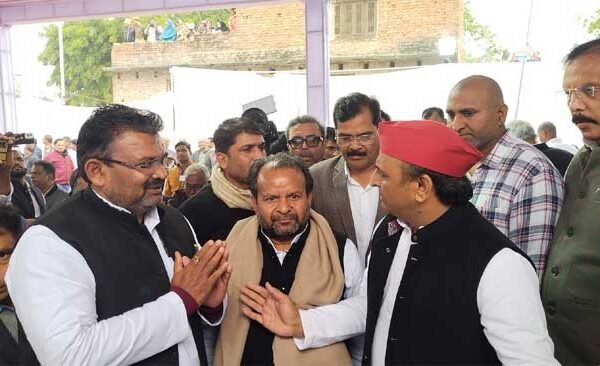 Akhilesh Yadav said Samajwadi Party has lost its true soldier in Bisukhia