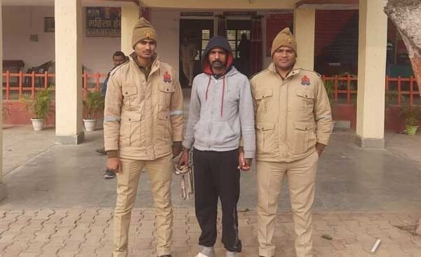 POCSO Act accused caught by police near Hanuman Mandir Tiraha