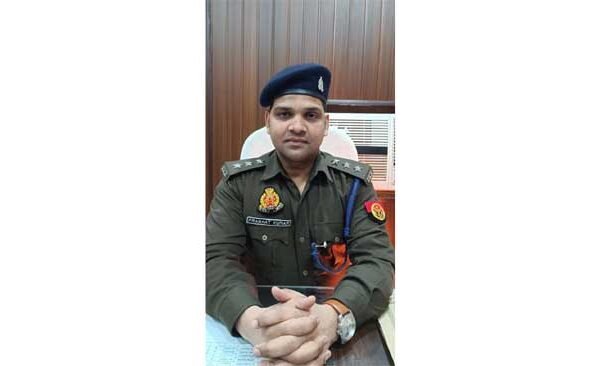कप्तान देवरंजन वर्मा के निर्देशानुसार शनिवार से समाधान दिवस के आयोजन के साथ ही पुलिसिंग काफी हद तक बदल जायेगी