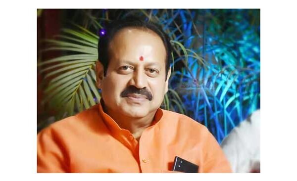 Veteran Congress leader Rajiv Upadhyay took membership of BJP