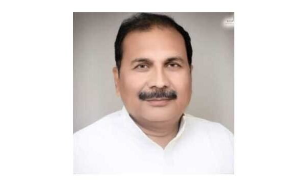 Sangram becomes District President of SP, Rajneesh gets the reins of Yuvajan Sabha