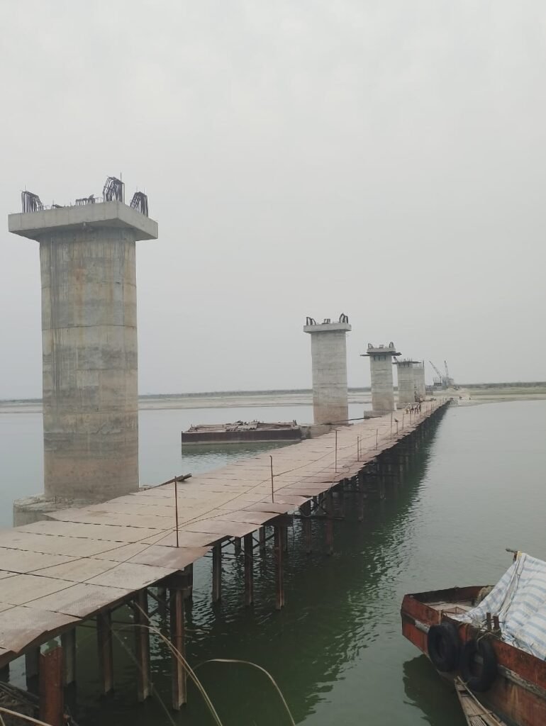 After construction of this bridge, Ballia will be directly connected to Siwan: distance will be reduced by 100 kilometers.