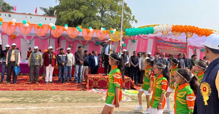 District Magistrate inaugurated the Divisional Basic Children's Sports Competition 2023-24