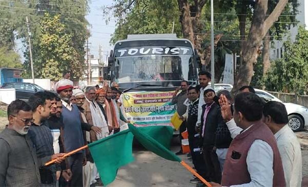 Seven-day farmer training - 34 farmers from Ballia leave for Samastipur