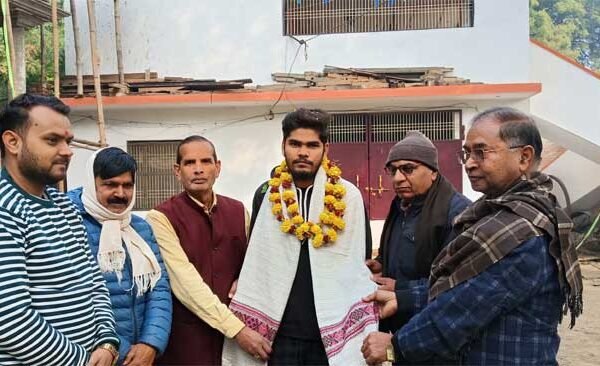 स्वतंत्रता संग्राम के महानायक शहीद मंगल पांडे की 193 वीं जयंती समारोह पूर्वक मनाई गई