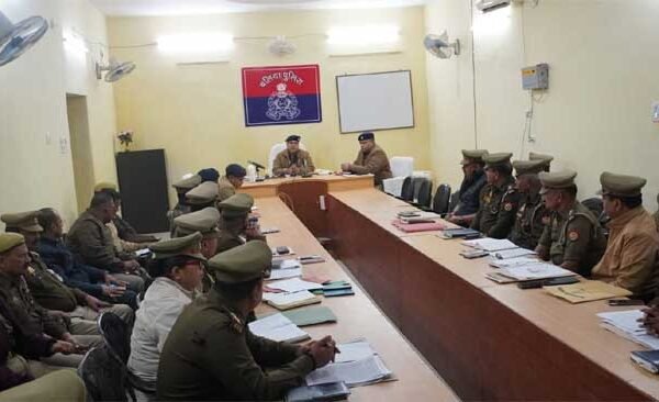 Police recruitment examination will be held in two shifts on 17th and 18th February at 43 examination centers in Ballia.