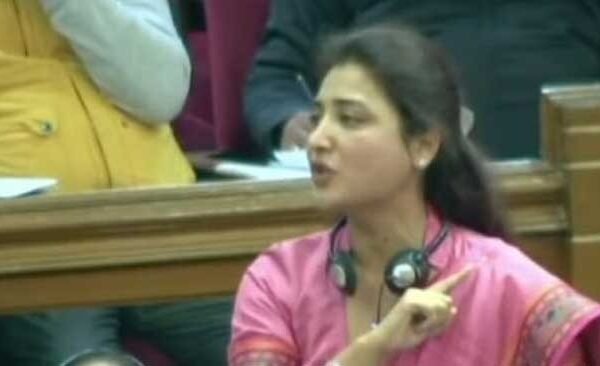 Government should not become a rabbit, should try to become developed: Dr. Ragini Sonkar