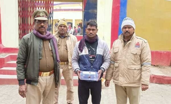 An accused arrested with illegal pistol in Sikandarpur