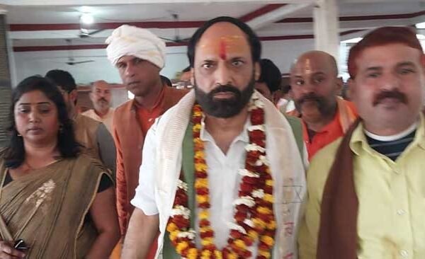 This time with the support of the public, Modi government is crossing four hundred - Virendra Pathak alias Tun Ji.