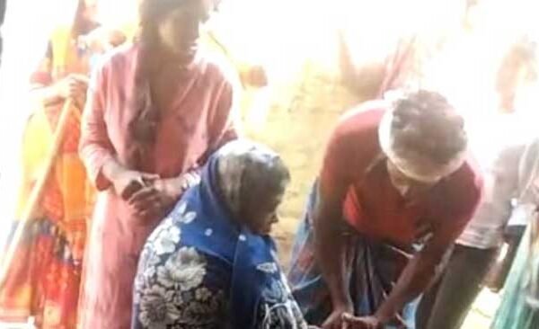 Fight over locking of room in Maniyar, three including two women injured
