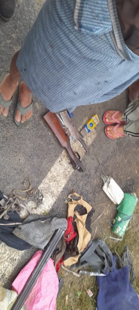 Young man smuggling meat in Chhitauni was caught by the villagers and handed over to the police.