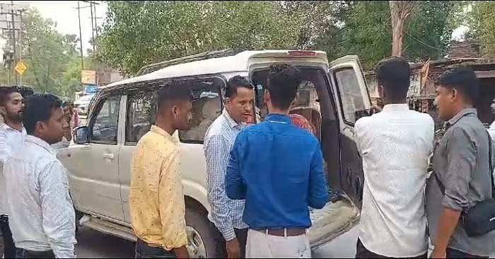 Sikandarpur vehicle checking