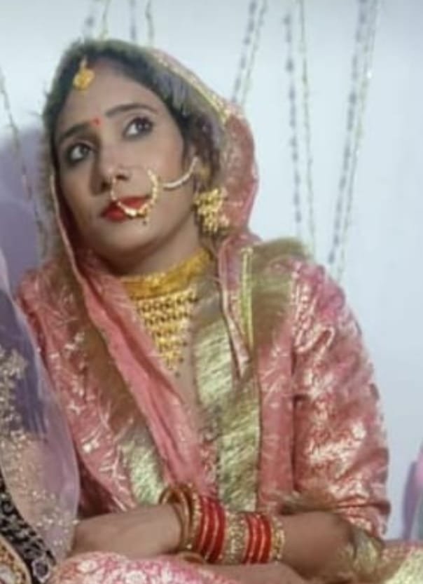 Ballia Breaking News: In Ubhaon, they harassed her for dowry, the married woman died