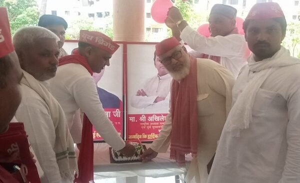 Sapa Akhilesh Yadav Birthday