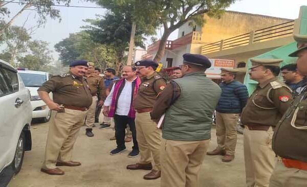 Rasra Baroda Bank Chori