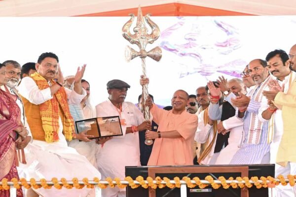 CM Yogi In Ballia